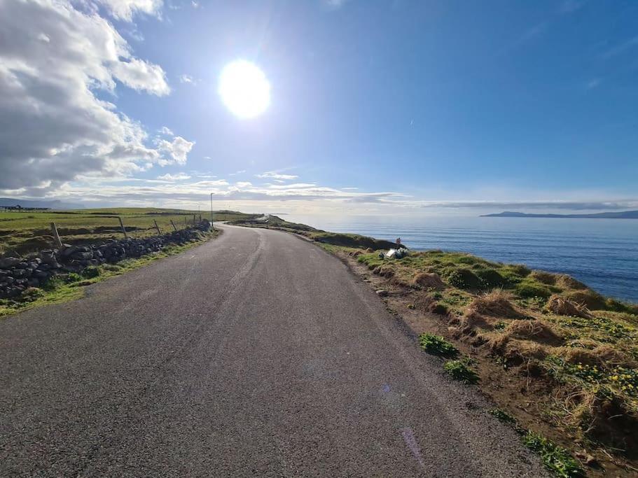 Bundoran Seaside Stays House - Wifi, Large Spacious Home Kültér fotó