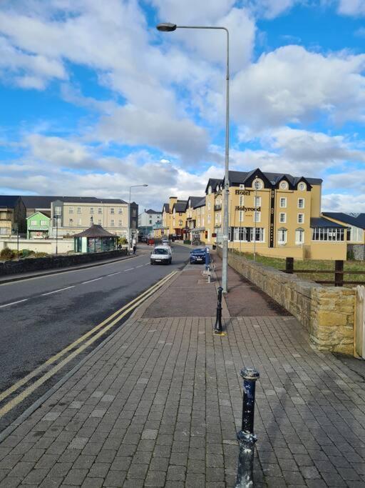 Bundoran Seaside Stays House - Wifi, Large Spacious Home Kültér fotó